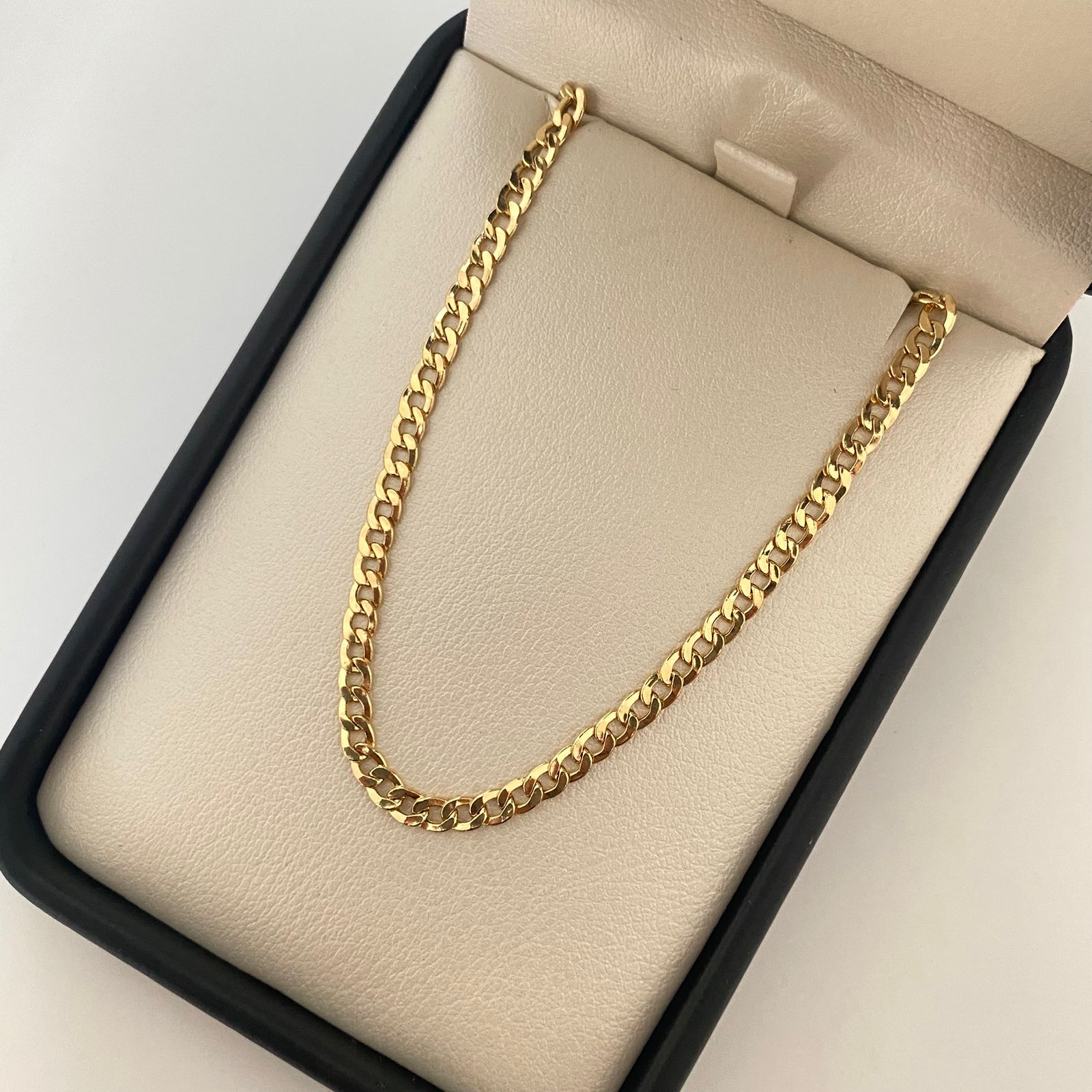 Pulso It cubano Oro amarillo 18k +1 / 2,3 Gr / 3,35 mm / 19 Cm